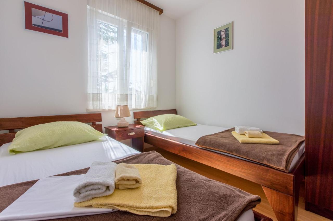Apartments Robic Selce Luaran gambar